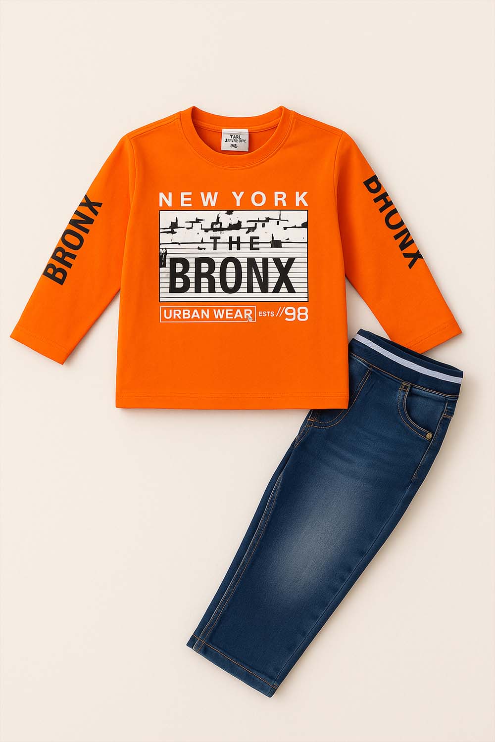 Bright Explorer Outfit