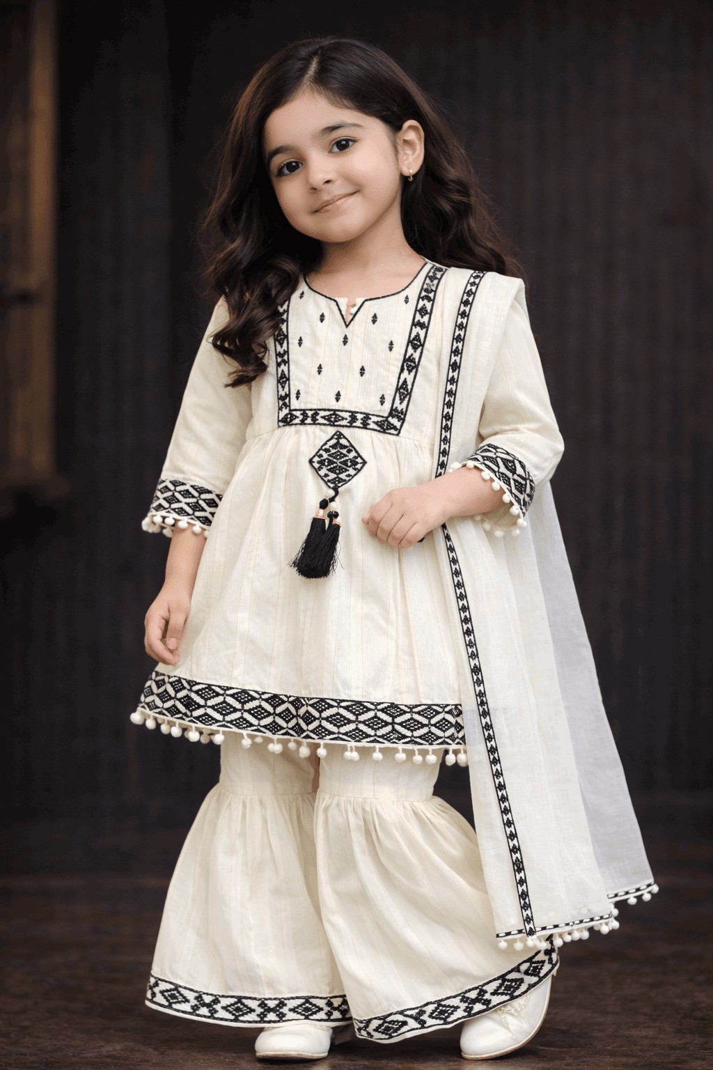 Girl Embroidery Fancy Suit 3Pcs - Kiddiesco