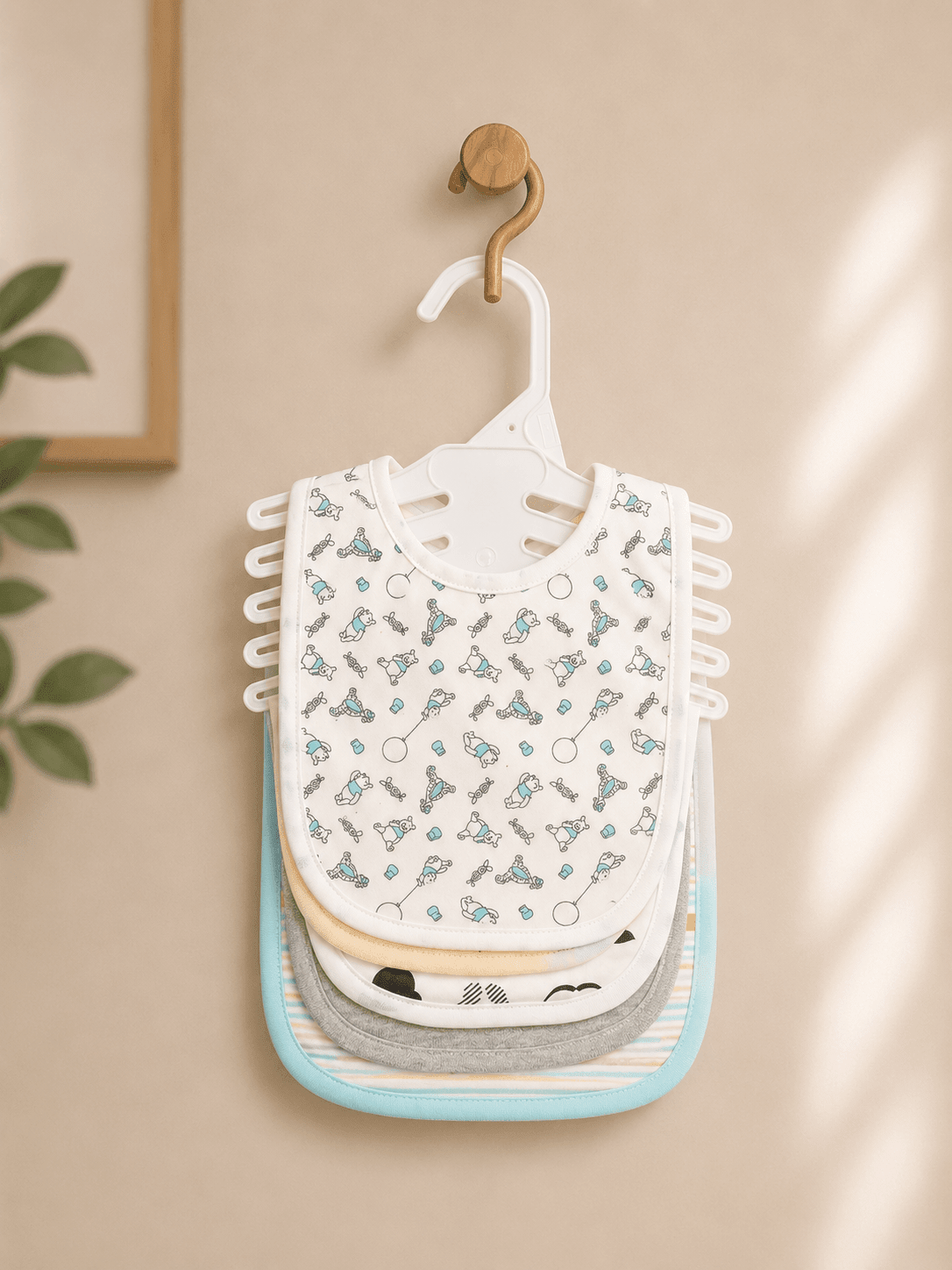 Helo Father Baby Bibs Pack OF 5 Secondary image
